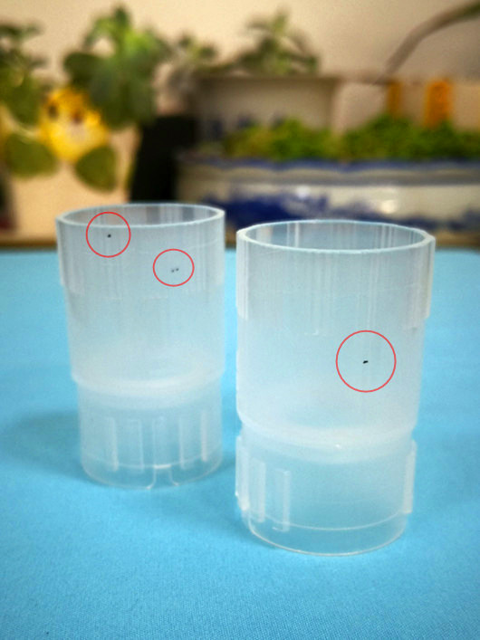 細(xì)胞過濾器黑點7豎排